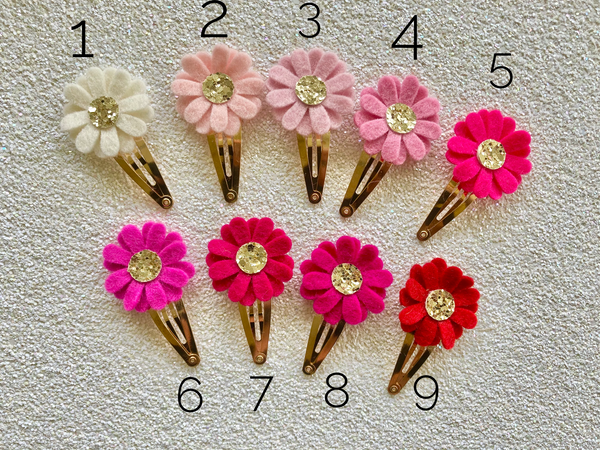 Daisy snap clips