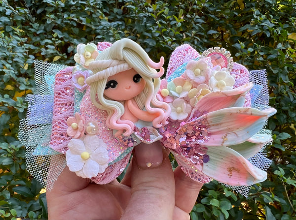 Deluxe mermaid hair bow glitter
