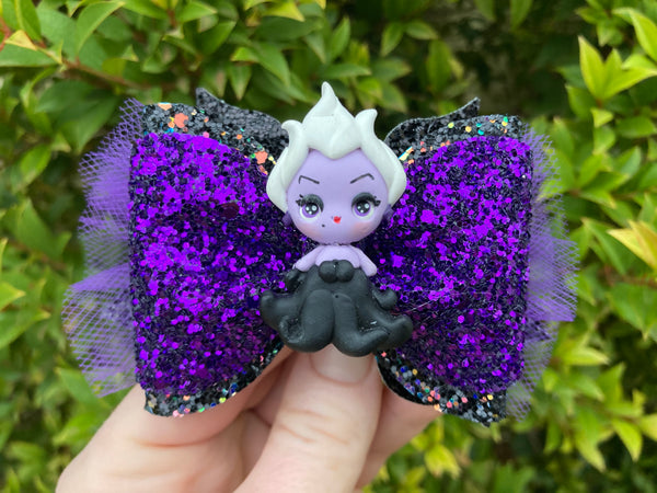 Ursula Hair Bow